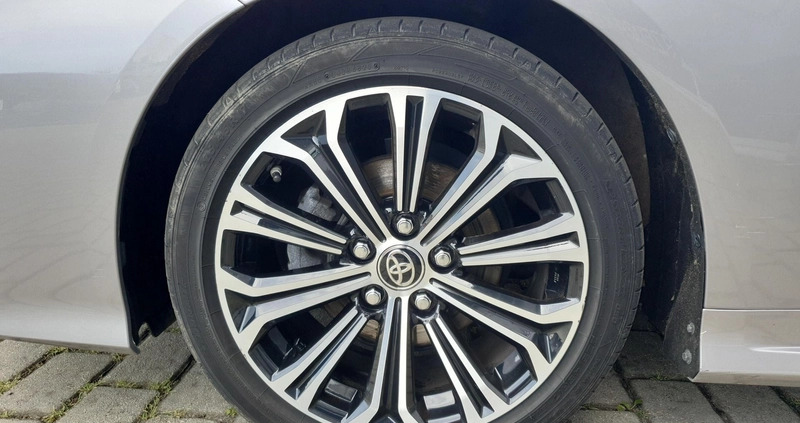Toyota Corolla cena 91900 przebieg: 64729, rok produkcji 2020 z Jutrosin małe 379